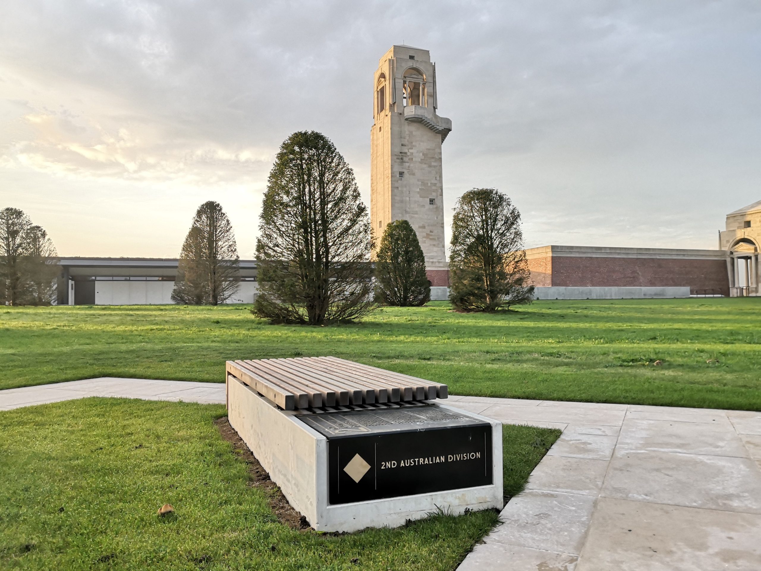 WW1 Australians in the Somme battlefields Villers Bretonneux, Le Hamel, Pozieres, Péronne WW1 Australians in the Somme battlefields Villers Bretonneux, Le Hamel, Pozieres, Péronne