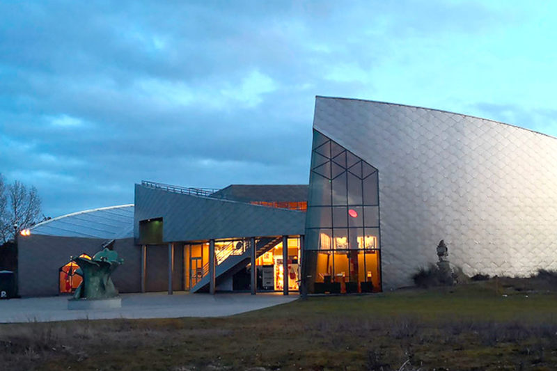 Canadians in Normandy D-DAY Beaches - Juno Beach and Pegasus Bridge